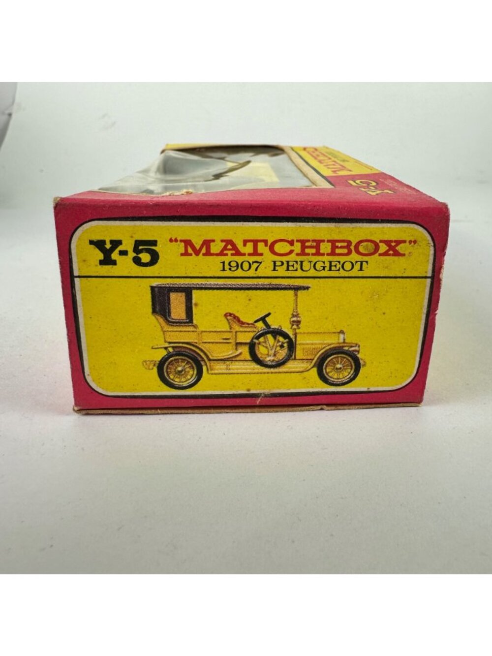 Matchbox Y-5 1907 Peugeot Die-Cast Model Car In Original Box - Picture 2 of 2